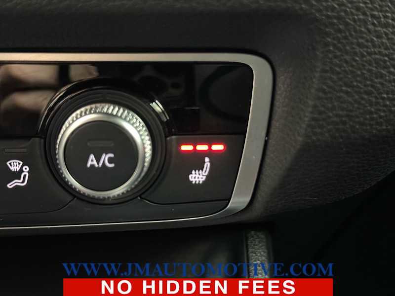 Used 2022 Audi Q3 2.0T Premium image 38