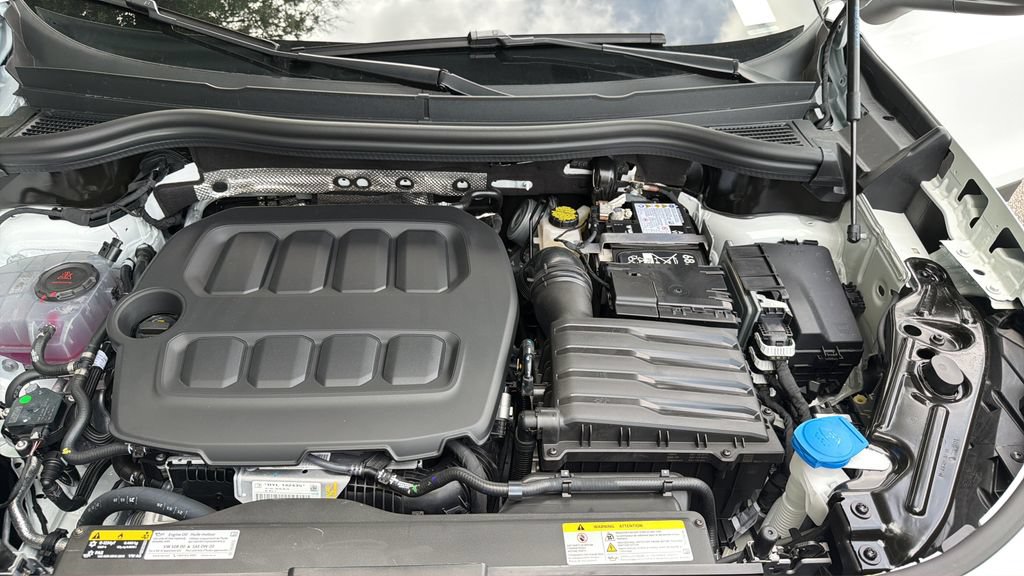 New 2026 Volkswagen Tiguan S FWD image 31