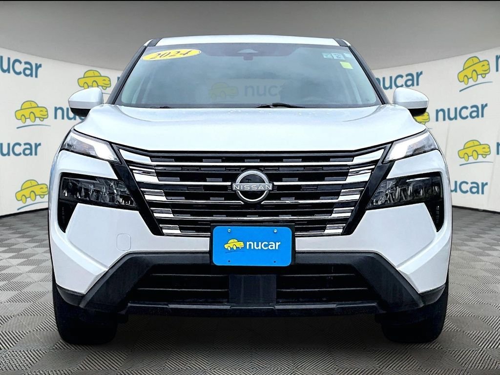 Certified 2024 Nissan Rogue SV AWD/4WD image 2