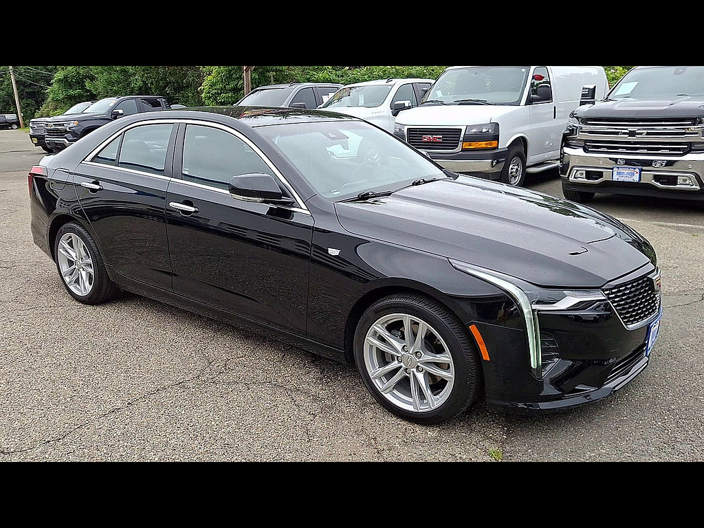 Certified 2024 Cadillac CT4 Luxury RWD image 2
