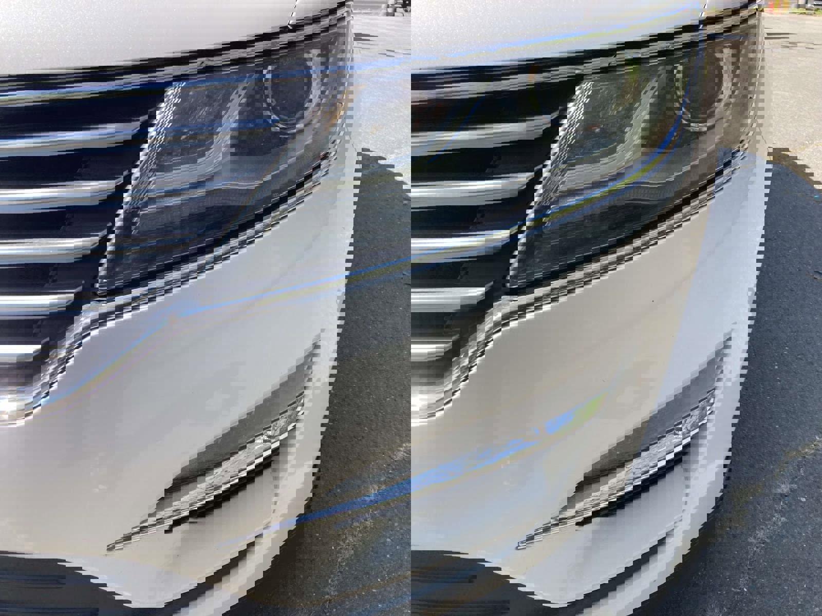 Used 2017 Lincoln MKC Reserve image 11