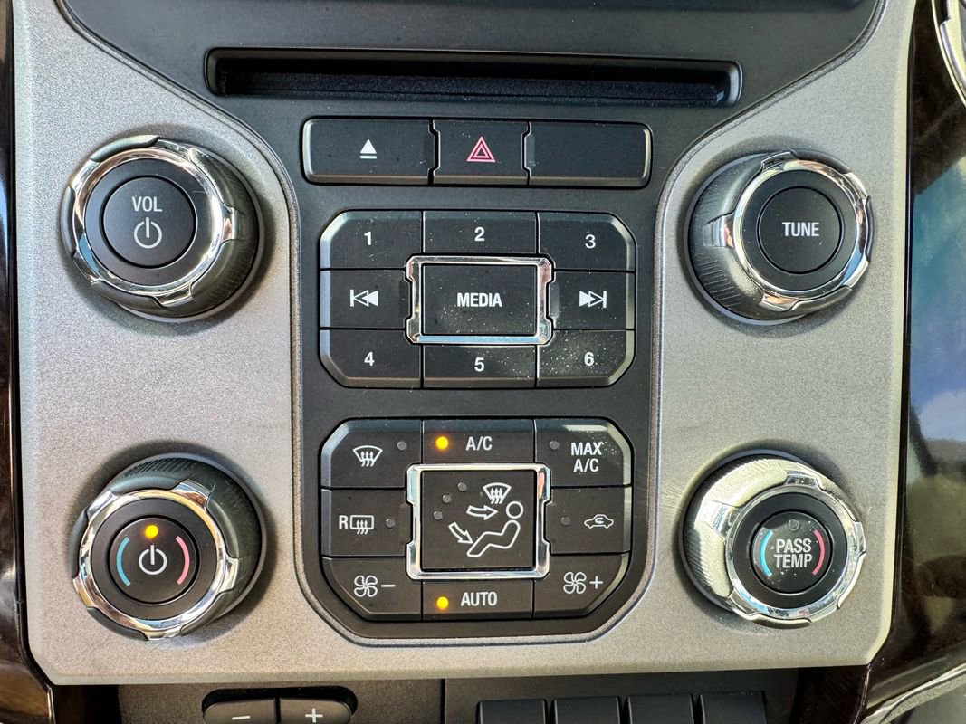 Used 2014 Ford F250 Platinum w/ FX4 Off-Road Package image 24