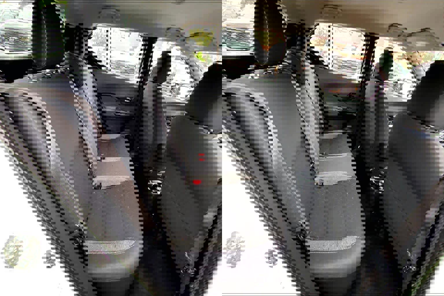 Used 2019 Nissan Kicks SV w/ Exterior Package image 18