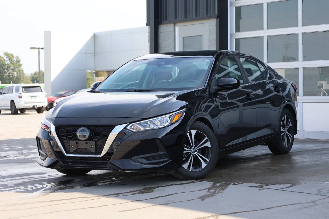Used 2023 Nissan Sentra SV w/ All-Weather Package FWD image 3