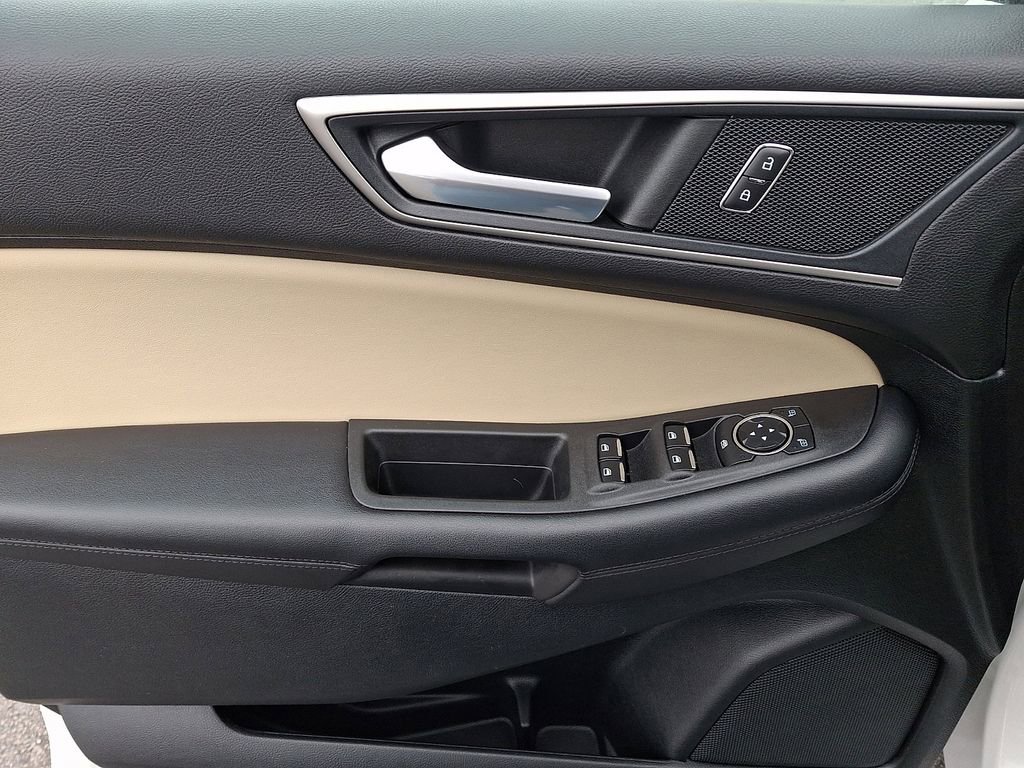 Certified 2022 Ford Edge SEL w/ Convenience Package image 12