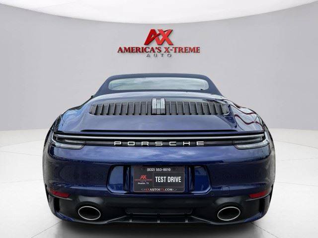 Used 2024 Porsche 911 Carrera RWD image 5