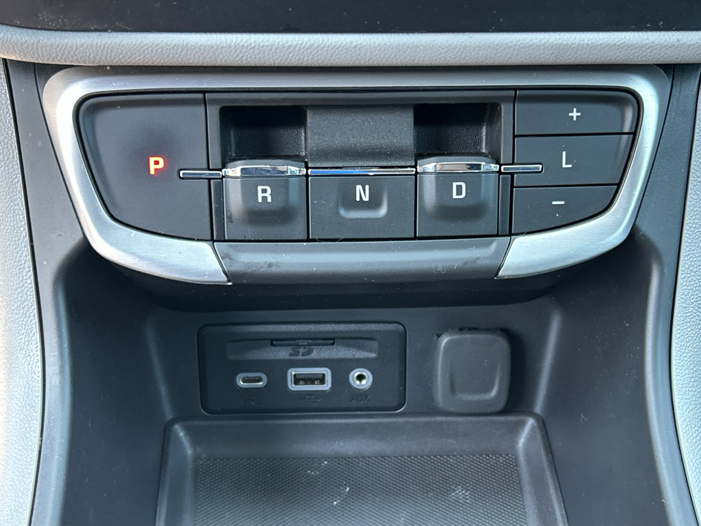 Used 2023 GMC Terrain SLT w/ Infotainment Package II AWD/4WD image 22