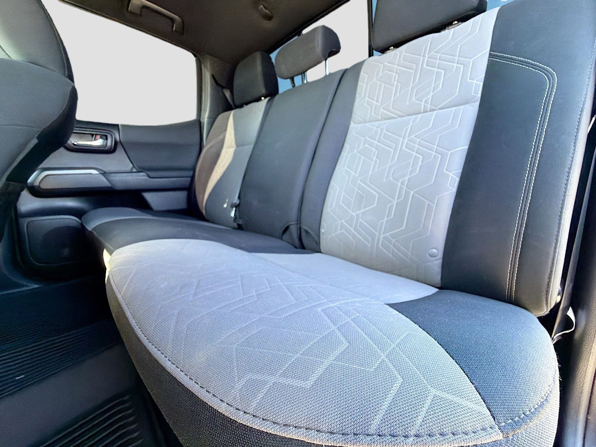 Used 2023 Toyota Tacoma TRD Off-Road w/ Technology Package image 24