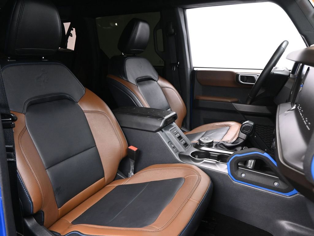 Used 2022 Ford Bronco Outer Banks image 10