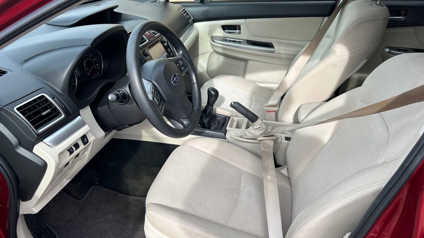 Used 2015 Subaru Crosstrek 2.0i Premium image 9