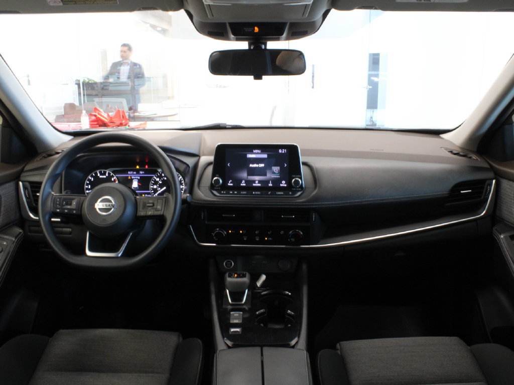 Used 2021 Nissan Rogue S FWD image 17