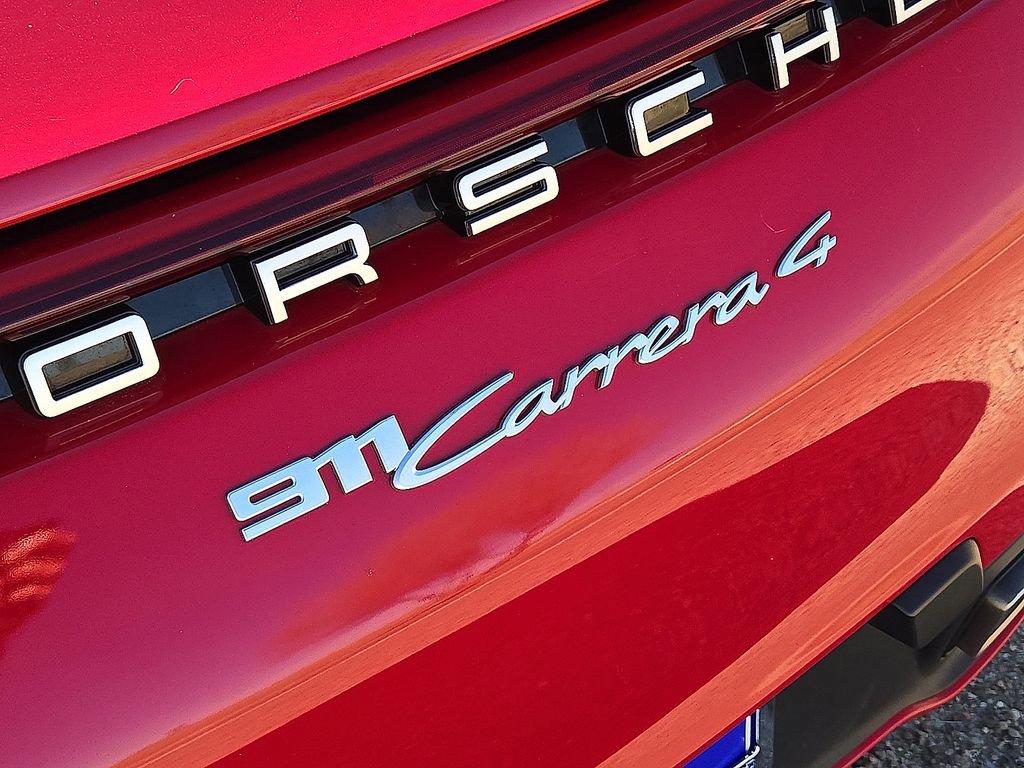 Used 2023 Porsche 911 Carrera 4 w/ Premium Package image 13