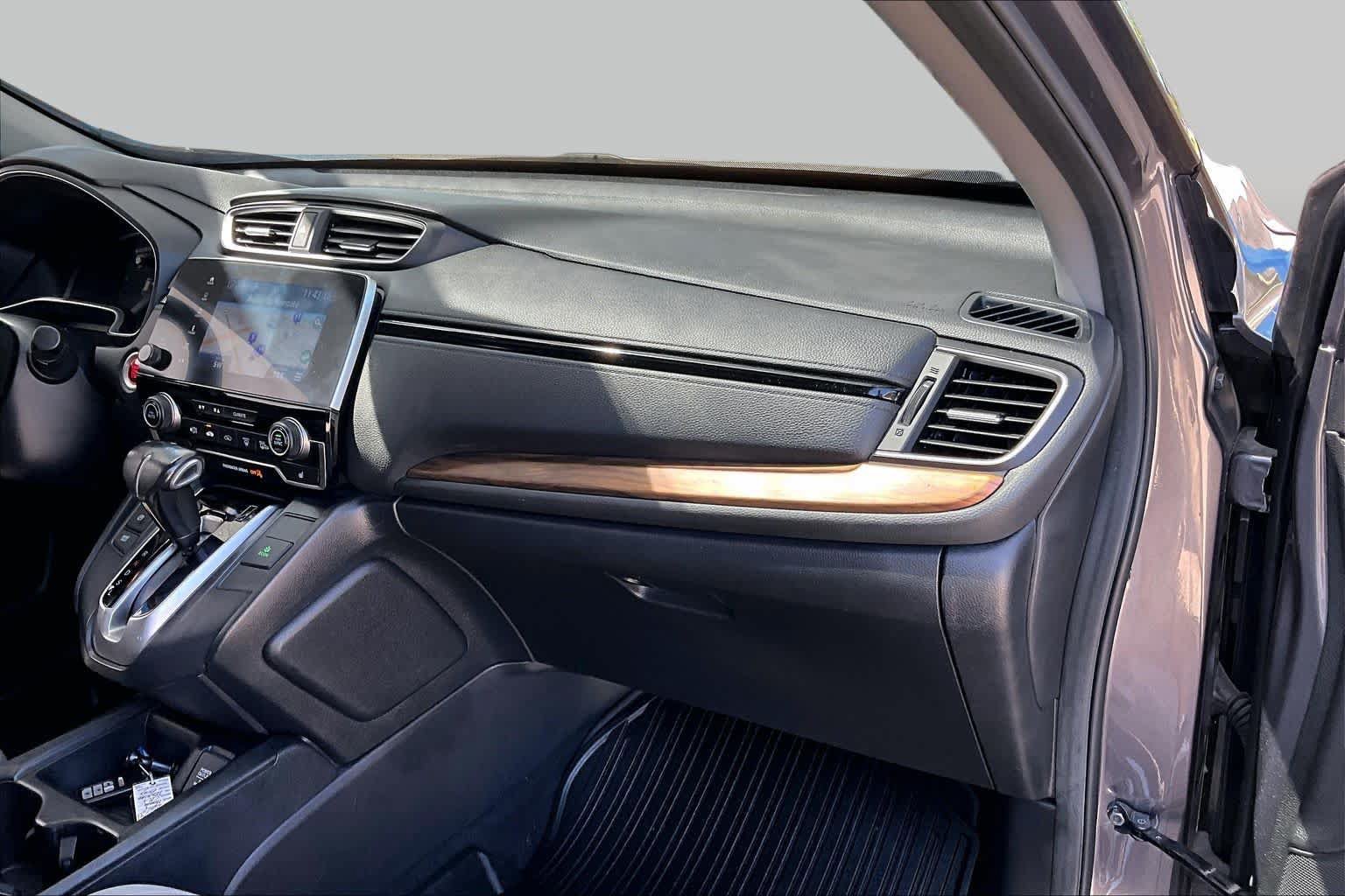 Certified 2017 Honda CR-V Touring image 19