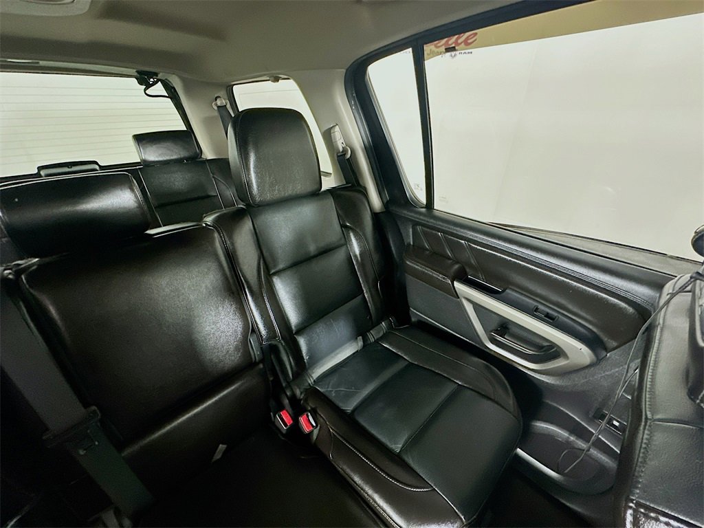 Used 2015 Nissan Armada SL image 14