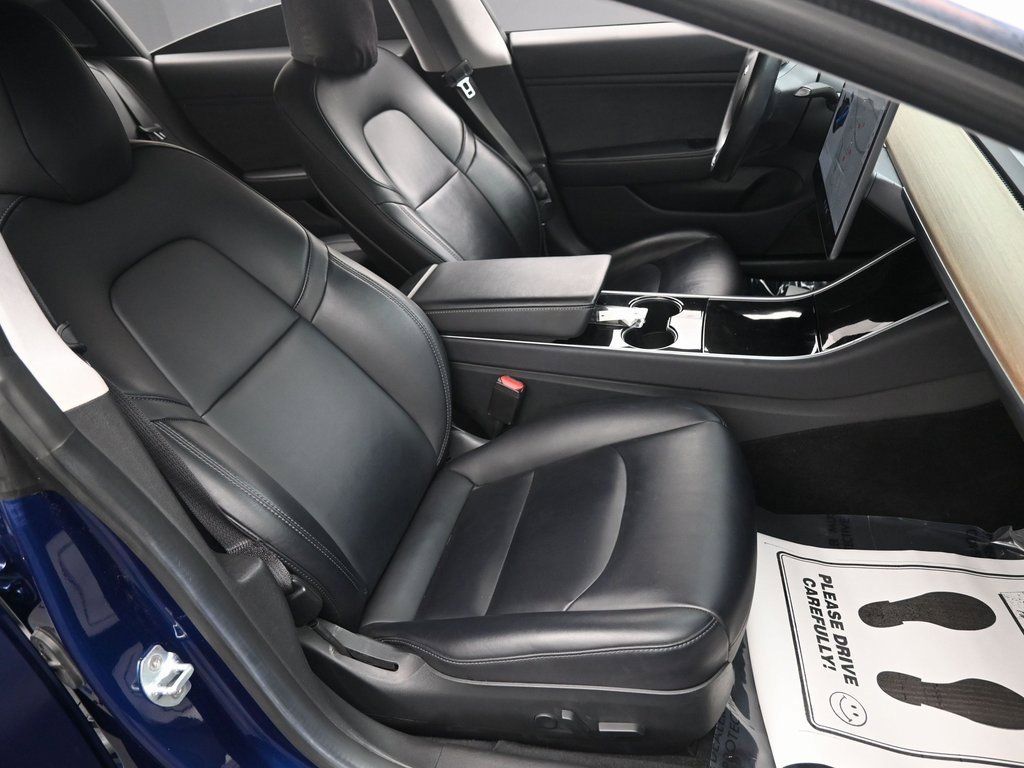 Used 2017 Tesla Model 3 Long Range image 38