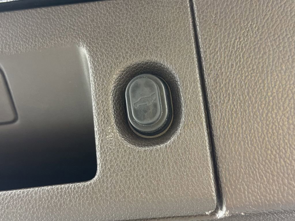 Used 2016 Chevrolet Tahoe LTZ image 18