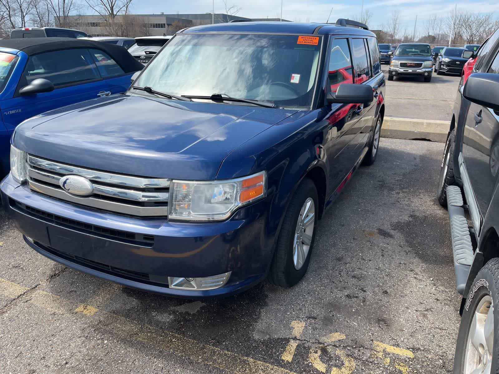 Used 2012 Ford Flex SE image 1