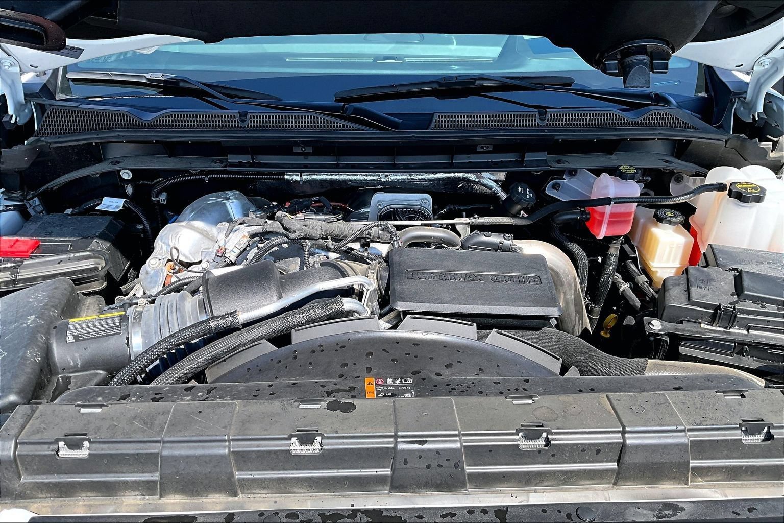 Used 2025 GMC Sierra 2500 AT4X AWD/4WD image 9