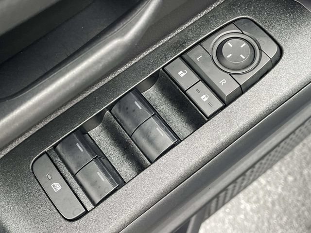 Used 2025 Toyota 4Runner SR5 AWD/4WD image 25