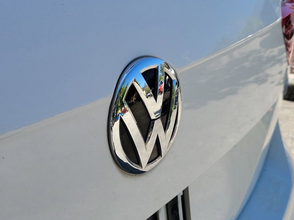 Used 2020 Volkswagen Tiguan SE R-Line w/ 3rd Row Seat Package image 13