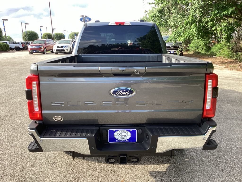 New 2026 Ford F250 Lariat w/ FX4 Off-Road Package AWD/4WD image 10