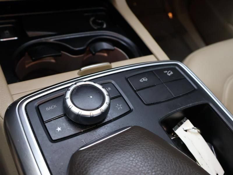 Used 2015 Mercedes-Benz GL 450 4MATIC w/ Appearance Package image 26
