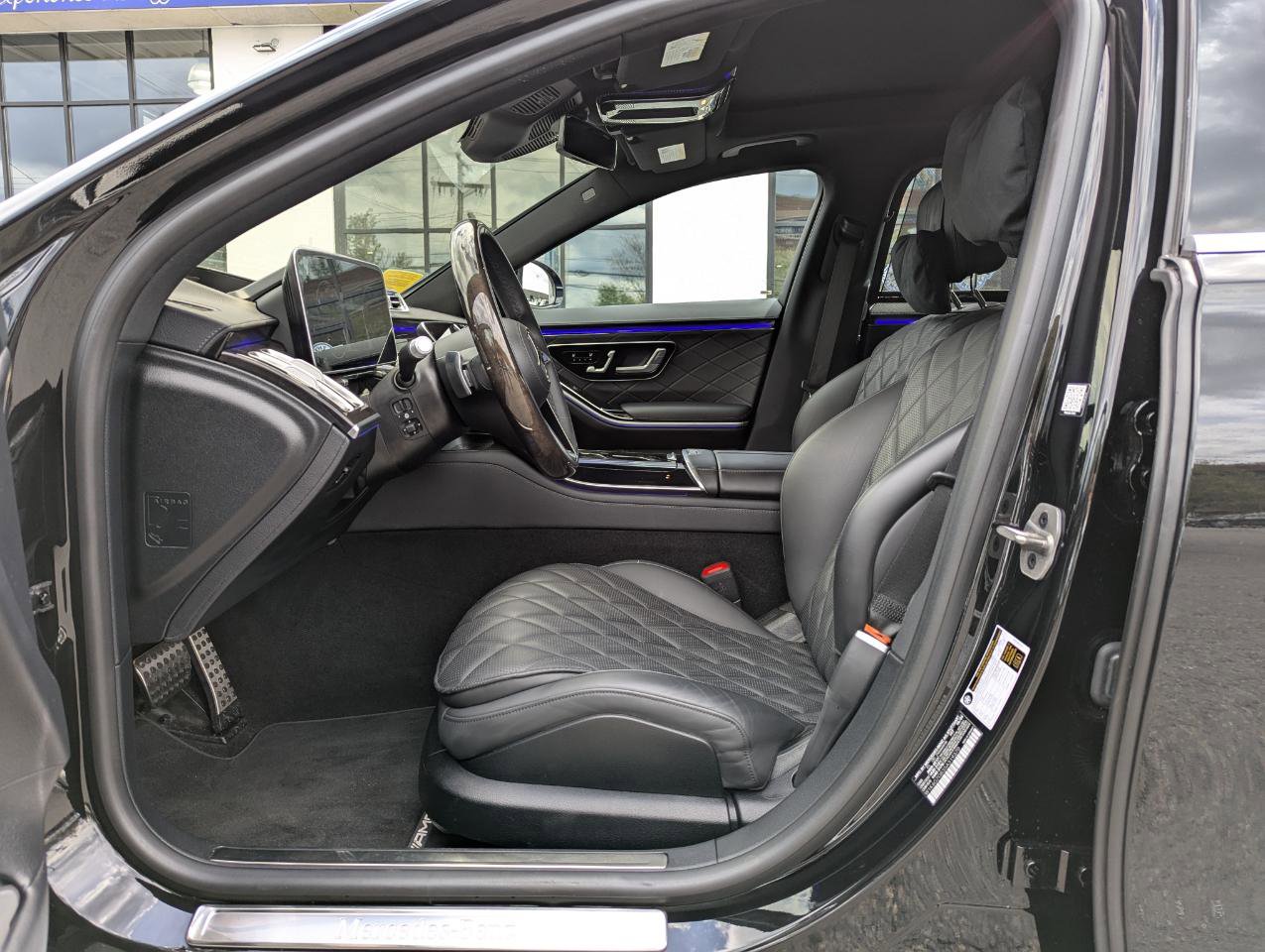 Used 2025 Mercedes-Benz S 580 4MATIC Sedan image 13