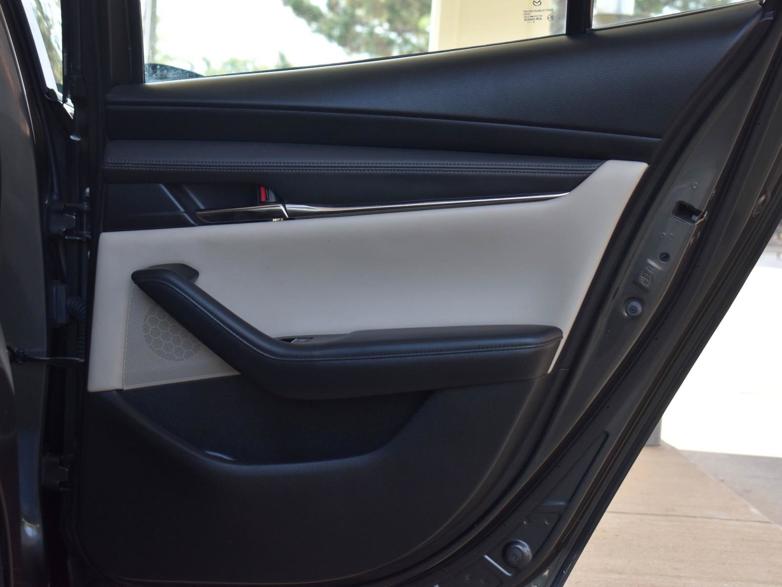 Used 2021 MAZDA MAZDA3 s AWD/4WD image 42