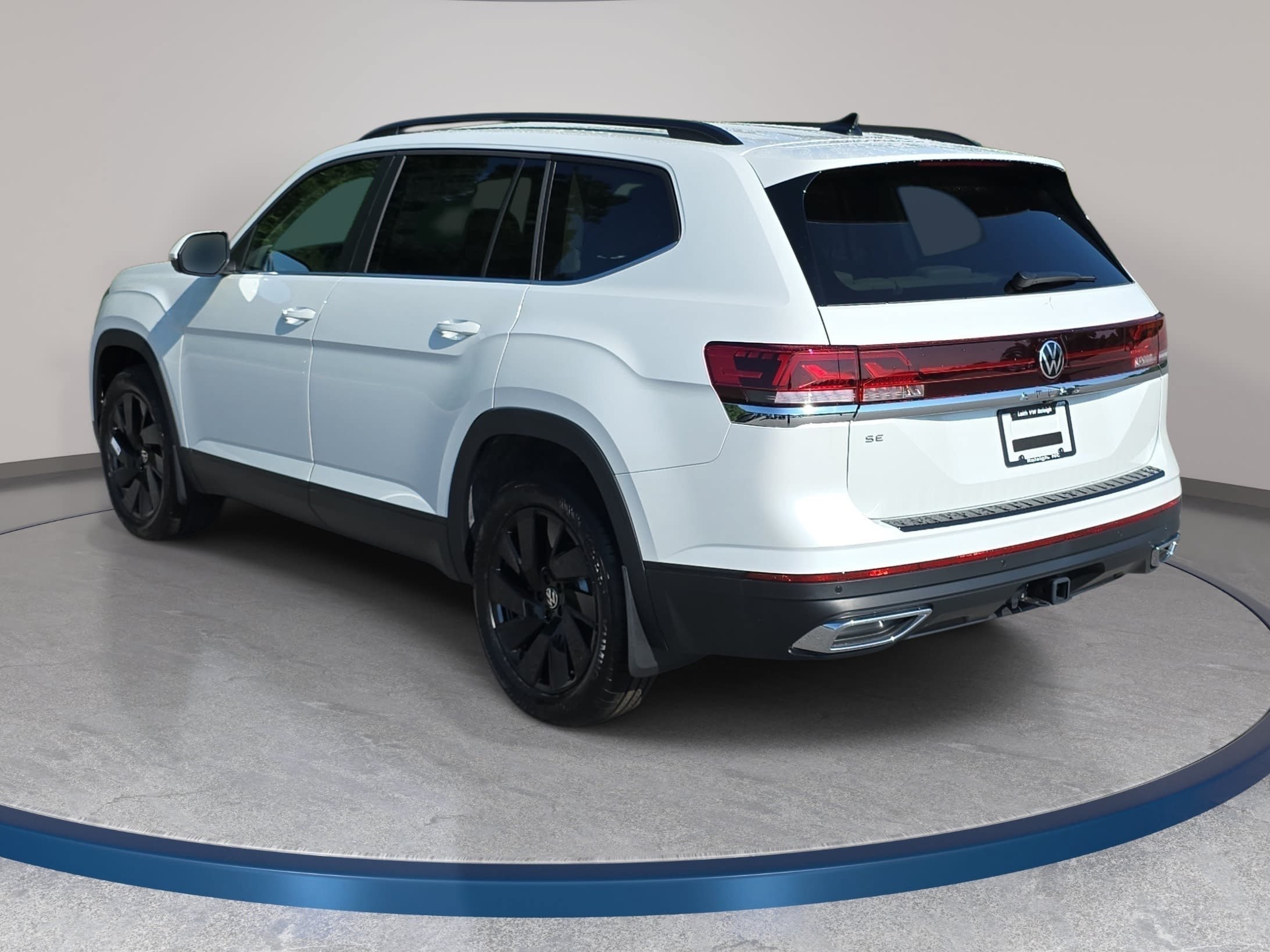 New 2026 Volkswagen Atlas SE FWD image 7