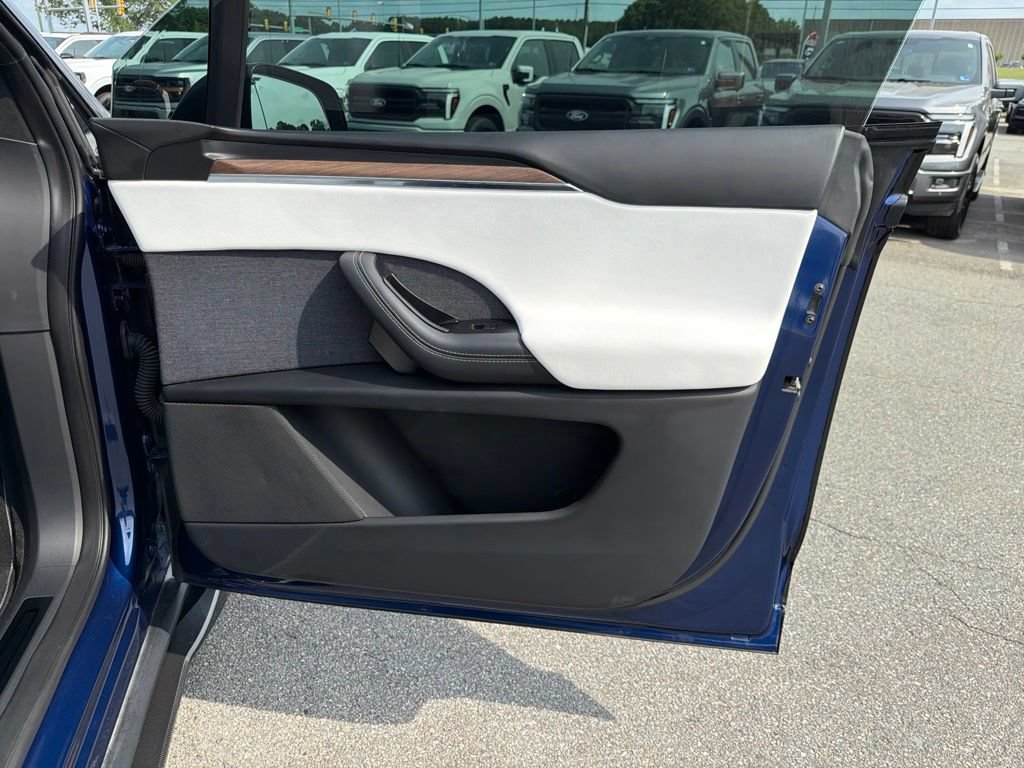 Used 2022 Tesla Model X AWD/4WD image 21