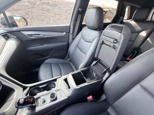 Used 2023 Cadillac XT5 Luxury FWD image 17