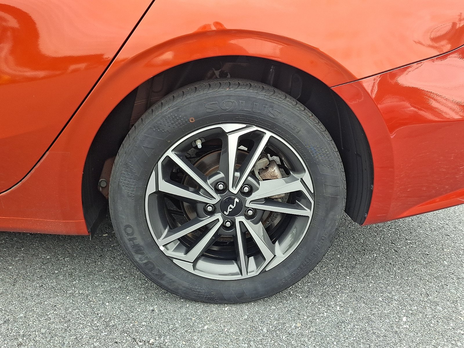 Used 2023 Kia Forte LXS FWD image 7