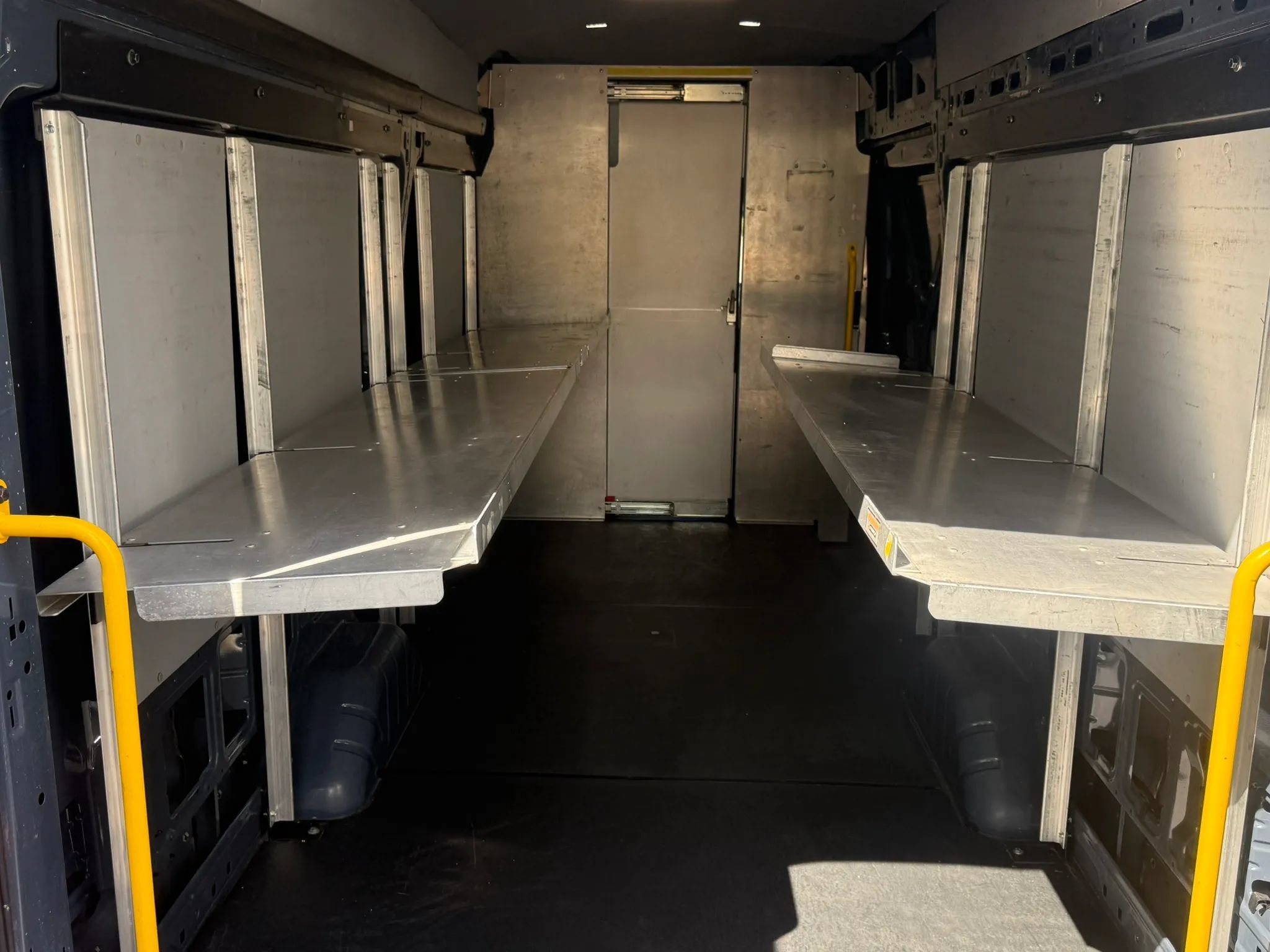 Used 2020 Ford Transit 250 148 High Roof Extended RWD image 22