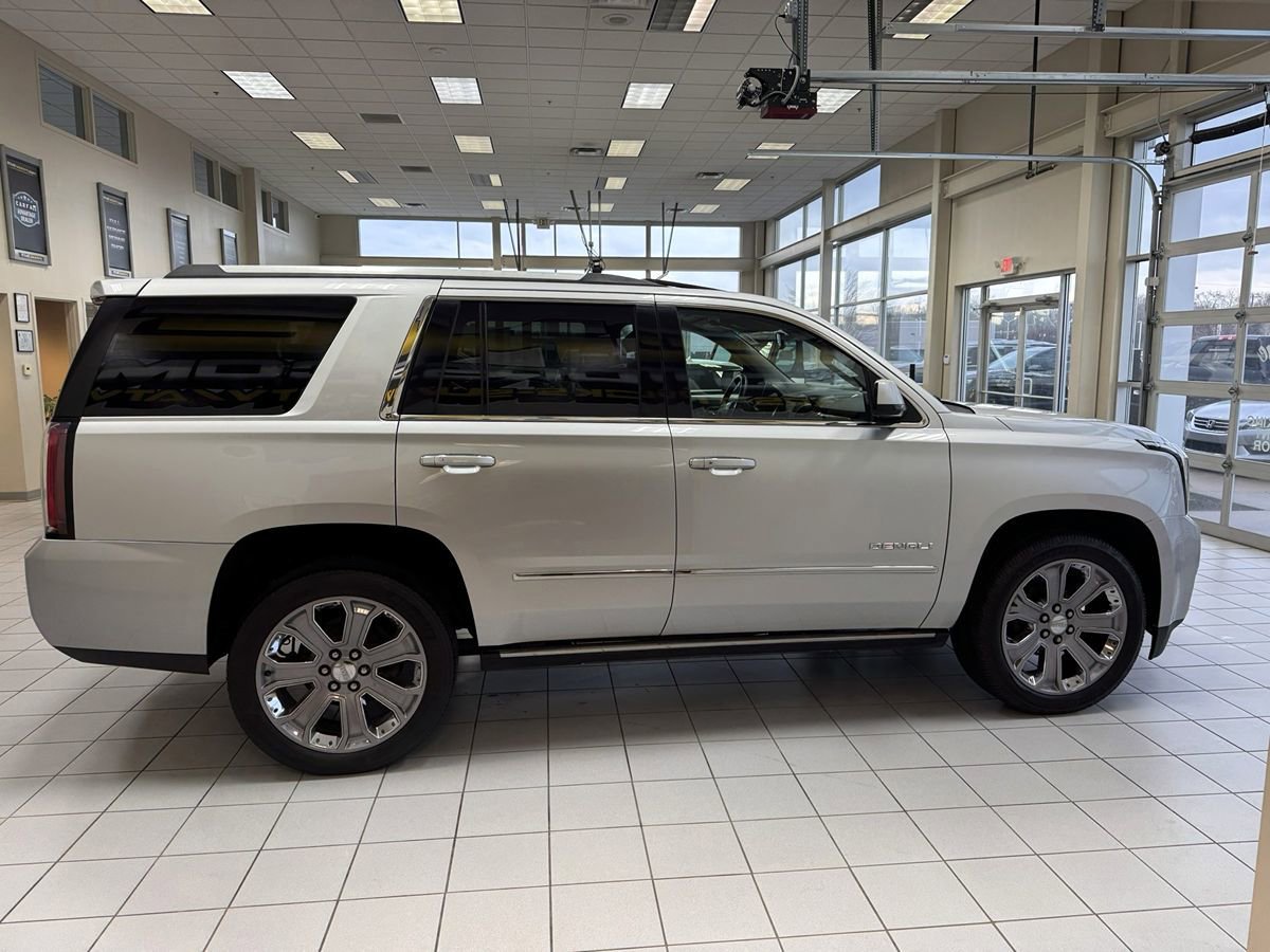 Used 2015 GMC Yukon Denali w/ Premium Package AWD/4WD image 6