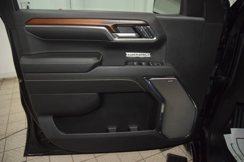 Used 2024 GMC Sierra 1500 Denali AWD/4WD image 52