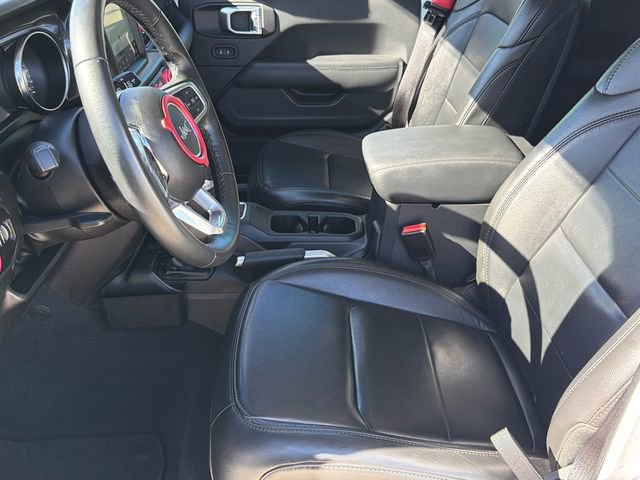 Used 2022 Jeep Wrangler Unlimited Sahara image 18
