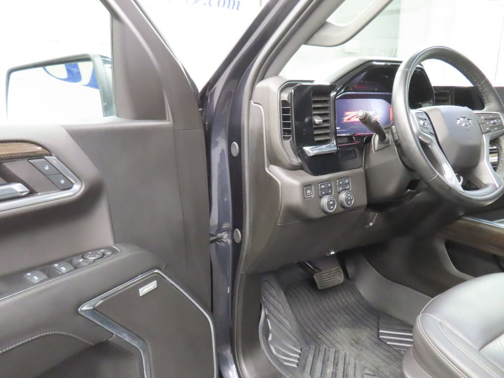 Used 2024 Chevrolet Silverado 1500 RST image 53