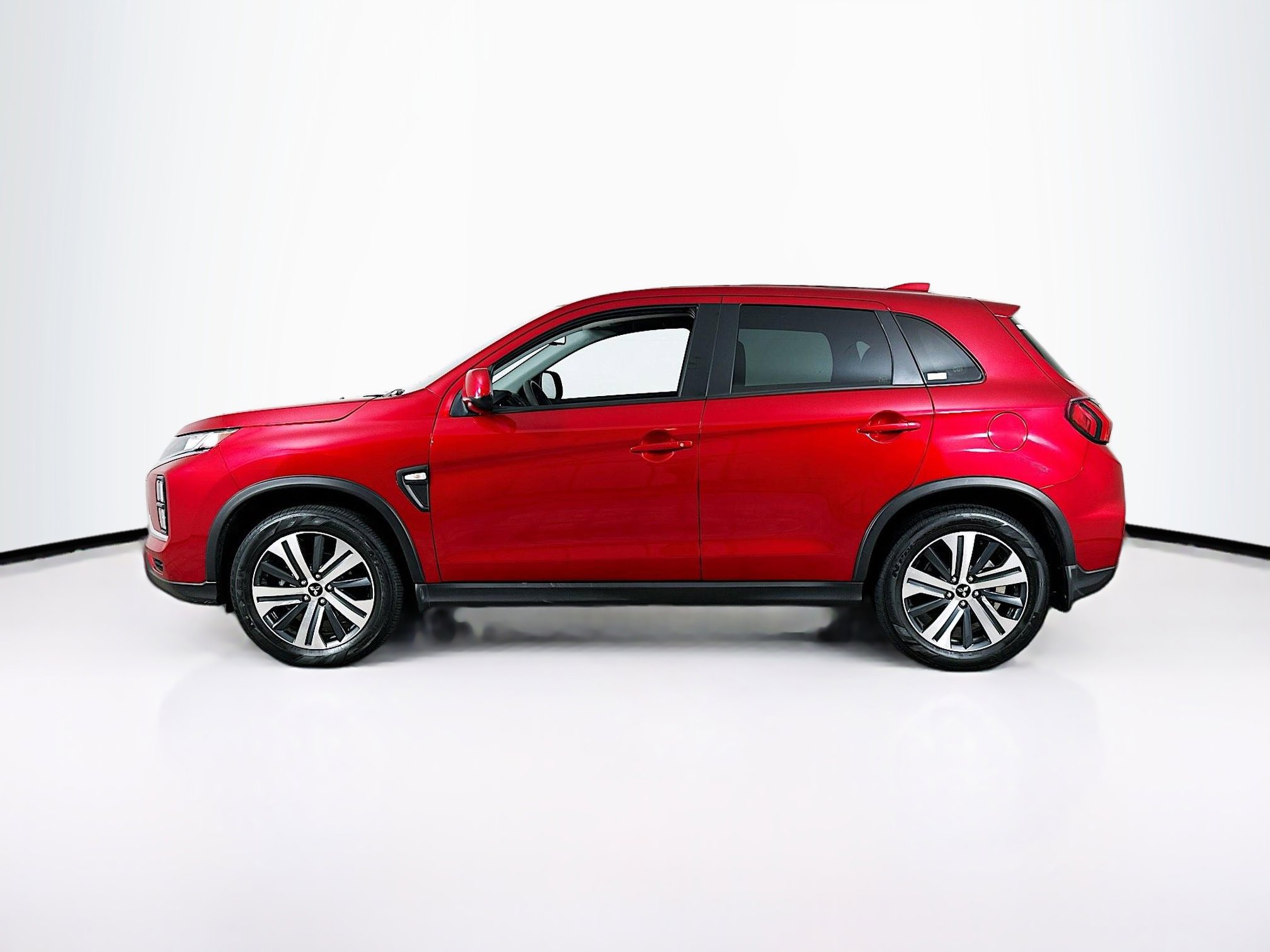 Used 2024 Mitsubishi Outlander Sport ES image 4