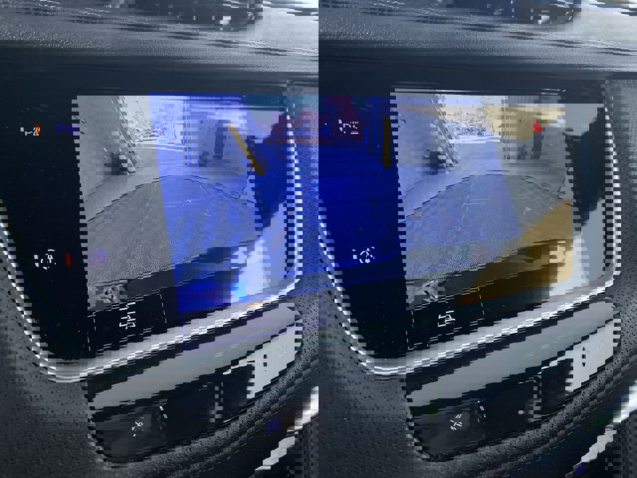 Certified 2023 Cadillac XT5 Premium Luxury w/ LPO, Floor Liner Package image 6