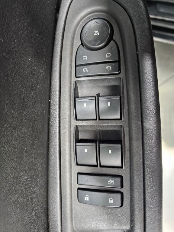 Used 2014 GMC Acadia Denali AWD/4WD image 32