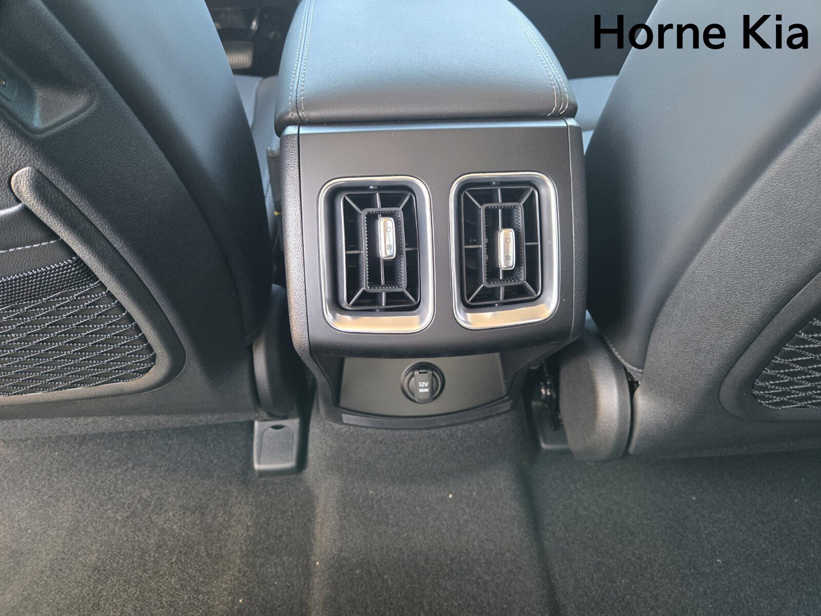 New 2025 Kia Sorento EX w/ EX Panoramic Sunroof Package image 14