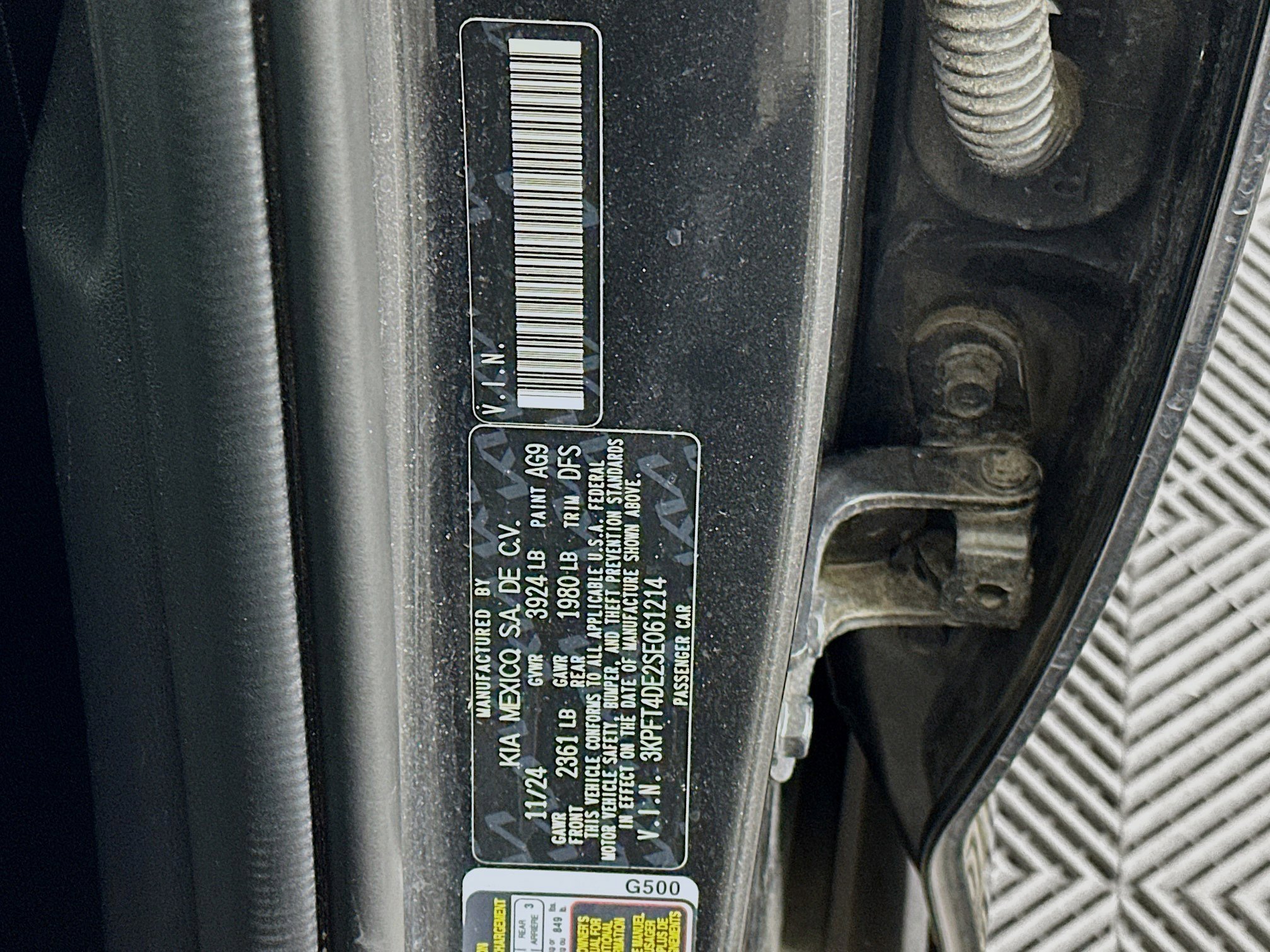 Used 2025 Kia K4 LXS image 12