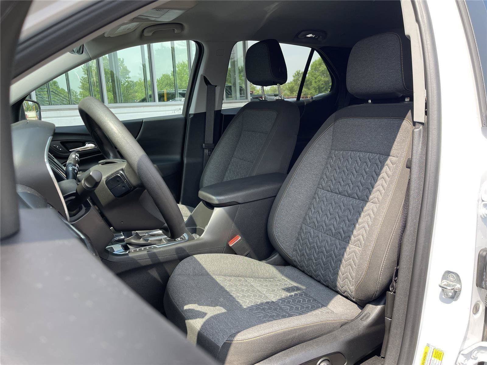Used 2023 Chevrolet Equinox LT AWD/4WD image 14