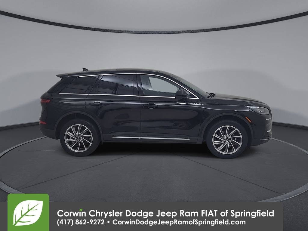 Used 2023 Lincoln Corsair AWD w/ Equipment Group 101A image 17