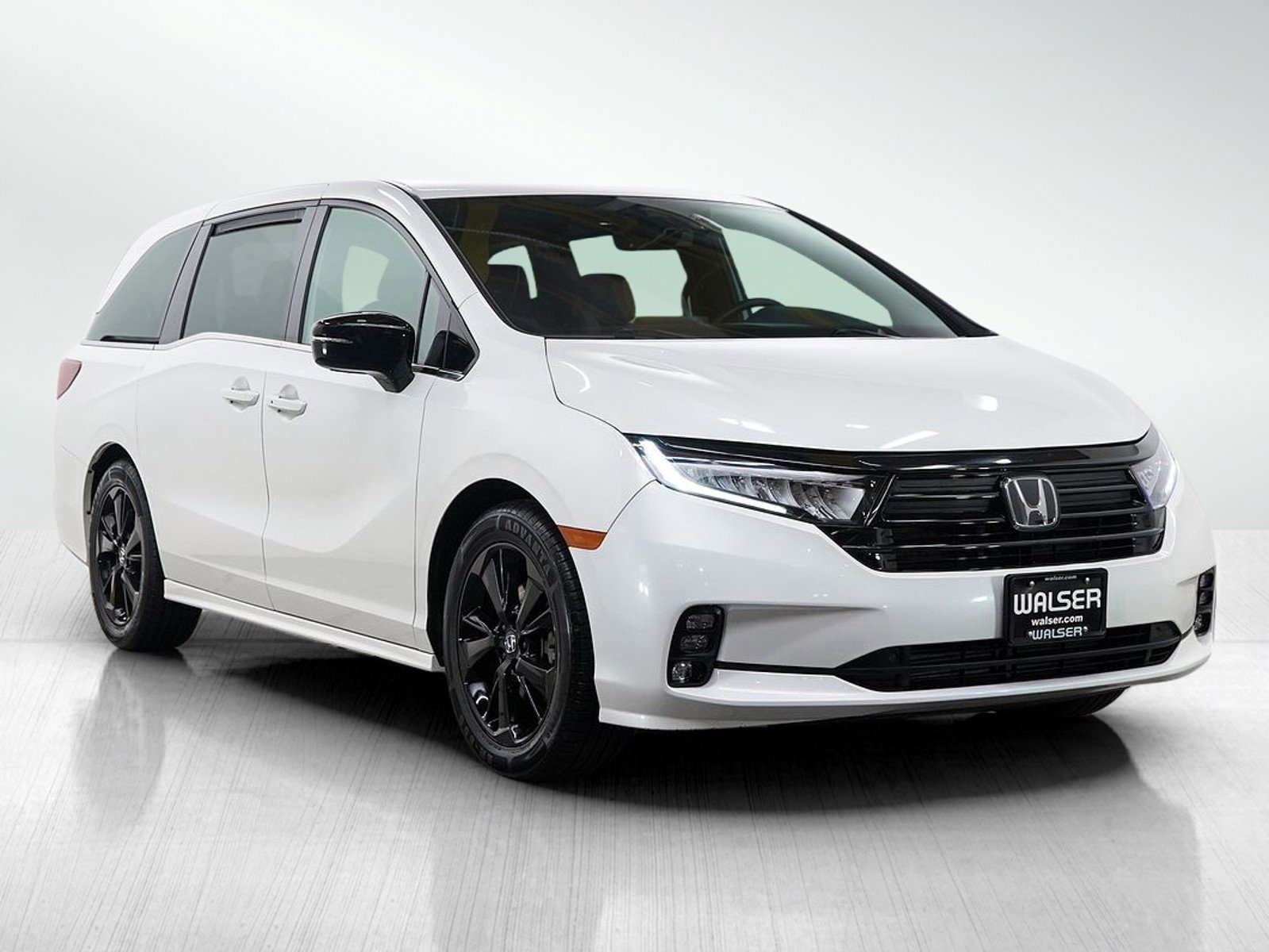 Used 2023 Honda Odyssey Sport image 7