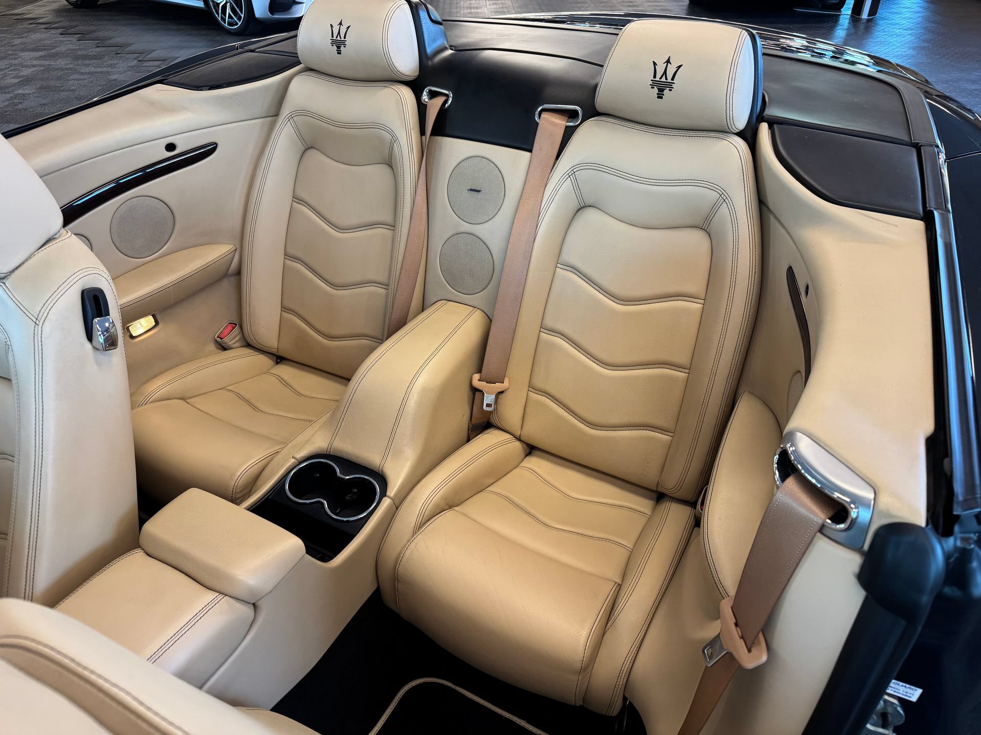Used 2014 Maserati GranTurismo Convertible RWD image 30