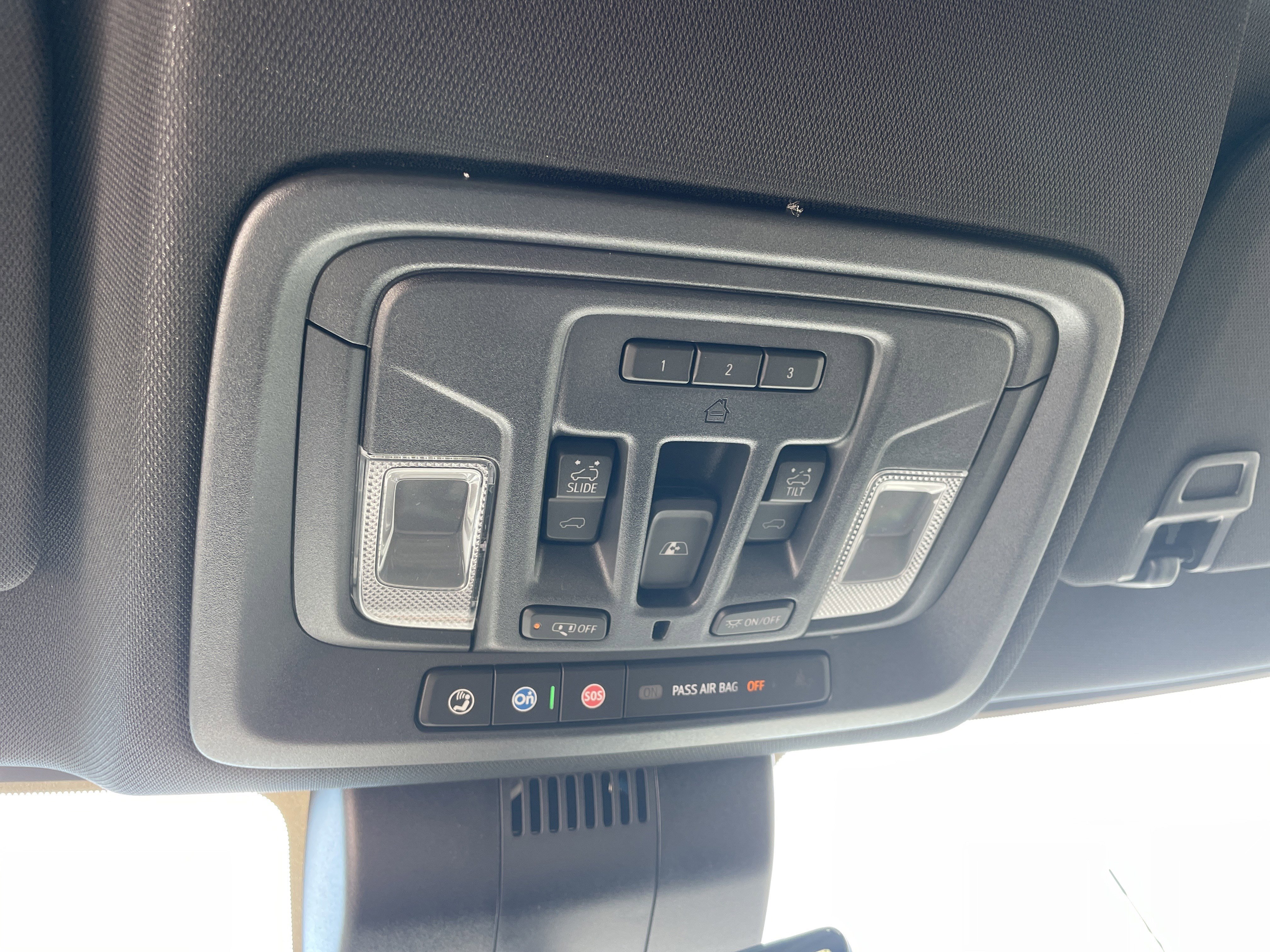 New 2026 GMC Sierra 2500 AT4 w/ AT4 Premium Plus Package image 21