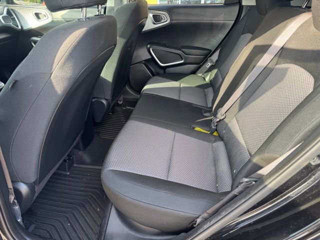 Certified 2025 Kia Soul LX image 11