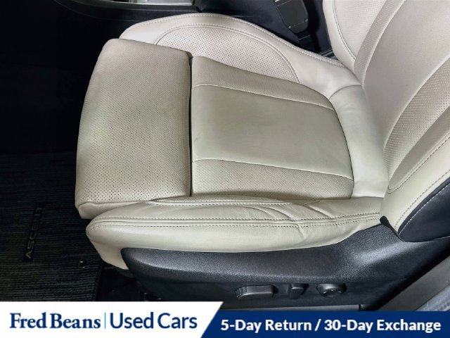 Used 2024 Subaru Ascent Limited w/ Technology Package AWD/4WD image 27