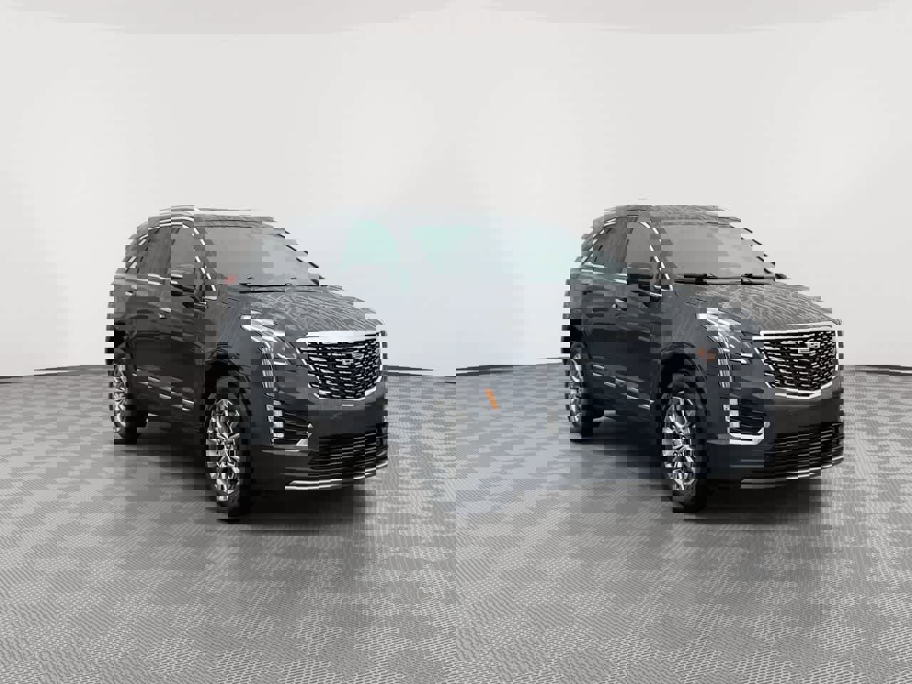 Used 2022 Cadillac XT5 Premium Luxury w/ LPO, Floor Liner Package image 2